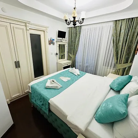 Ξενοδοχείο Sultanahmet La Petite 3*