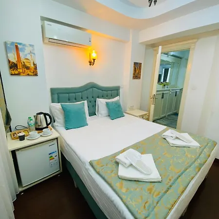 Ξενοδοχείο Sultanahmet La Petite 3*