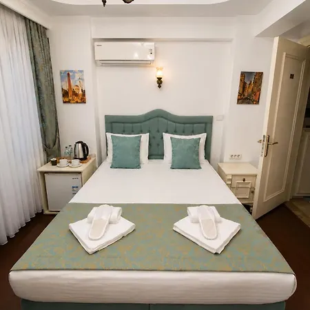 Ξενοδοχείο Sultanahmet La Petite 3*