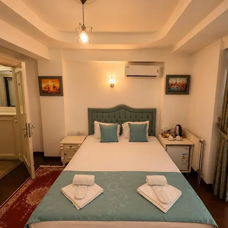 Sultanahmet La Petite 3*