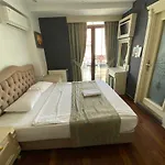 Sultanahmet La Petite Отель Стамбул