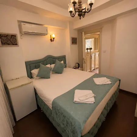 Sultanahmet La Petite Отель Стамбул