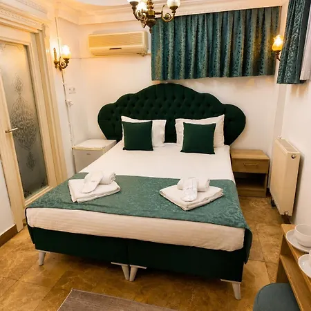 Sultanahmet La Petite Отель 3*