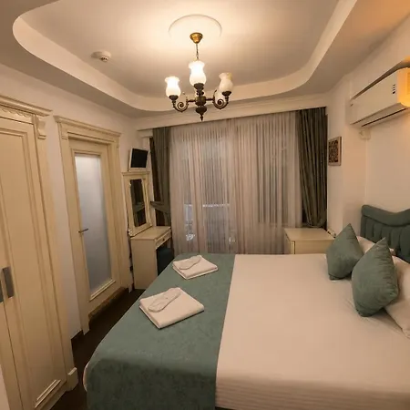 Sultanahmet La Petite