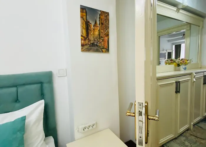 Sultanahmet La Petite