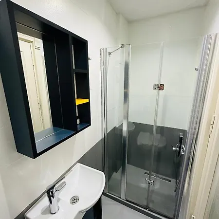 La Petite Maison Отель Стамбул