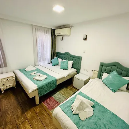 La Petite Maison Отель Стамбул