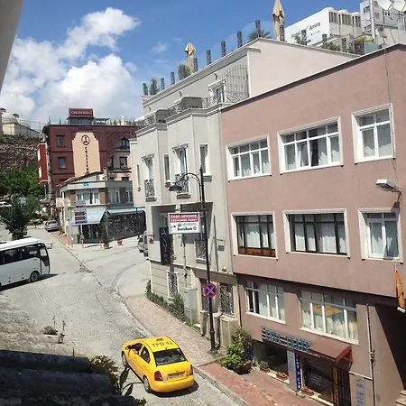 La Petite Maison Отель Стамбул