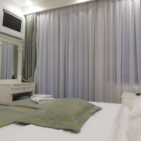 La Petite Maison Отель Стамбул